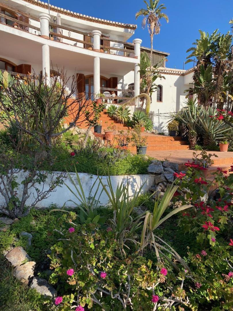 Casa-a-pequeno Conjunto Casas Adosados * Salobrena